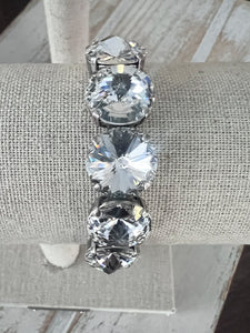Larger Rivoli Crystal Stretch