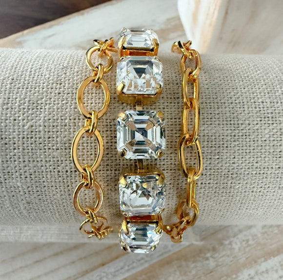 Imperial Square Wrap