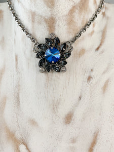 Marquis Flower Petals Necklace